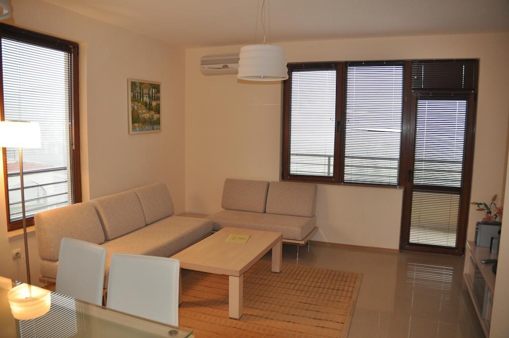Lighthouse Golf Apart Complex&Villas Balchik Quarto foto